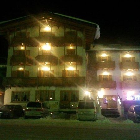 Hotel Sole Passo del Tonale Eksteriør bilde