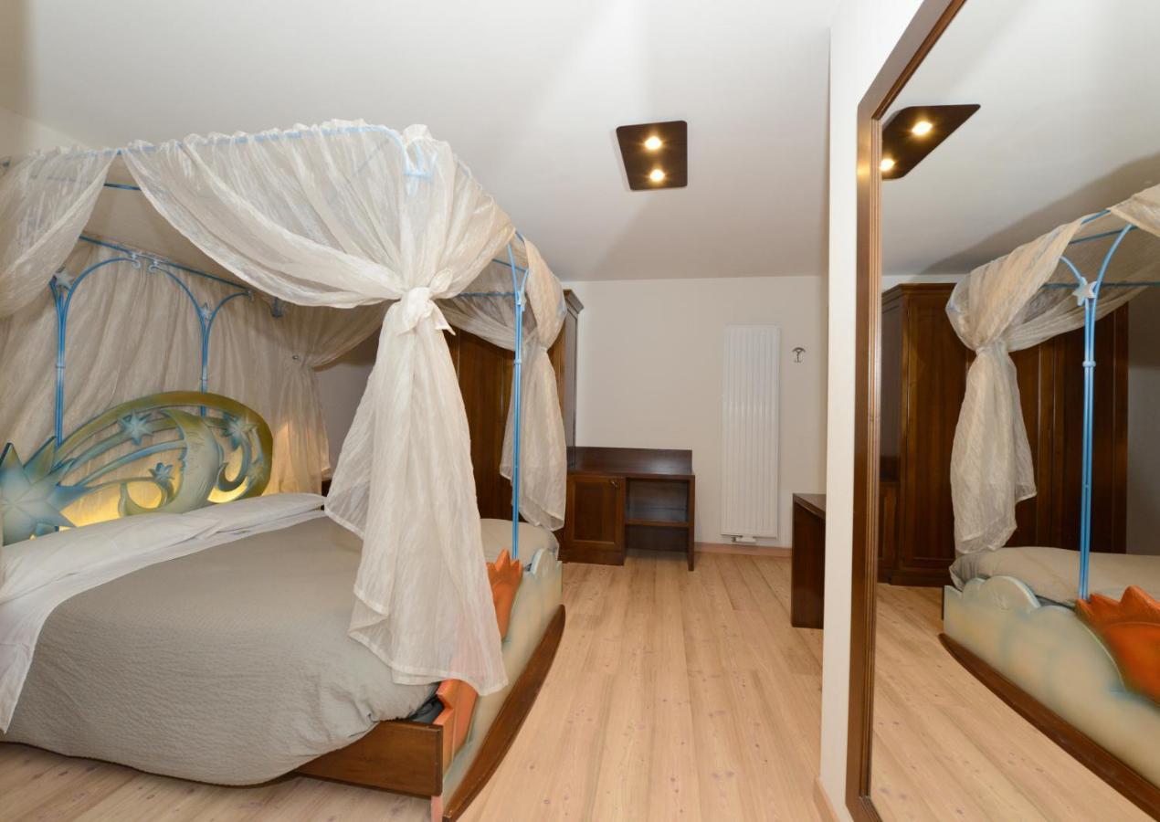 Hotel Sole Passo del Tonale Eksteriør bilde
