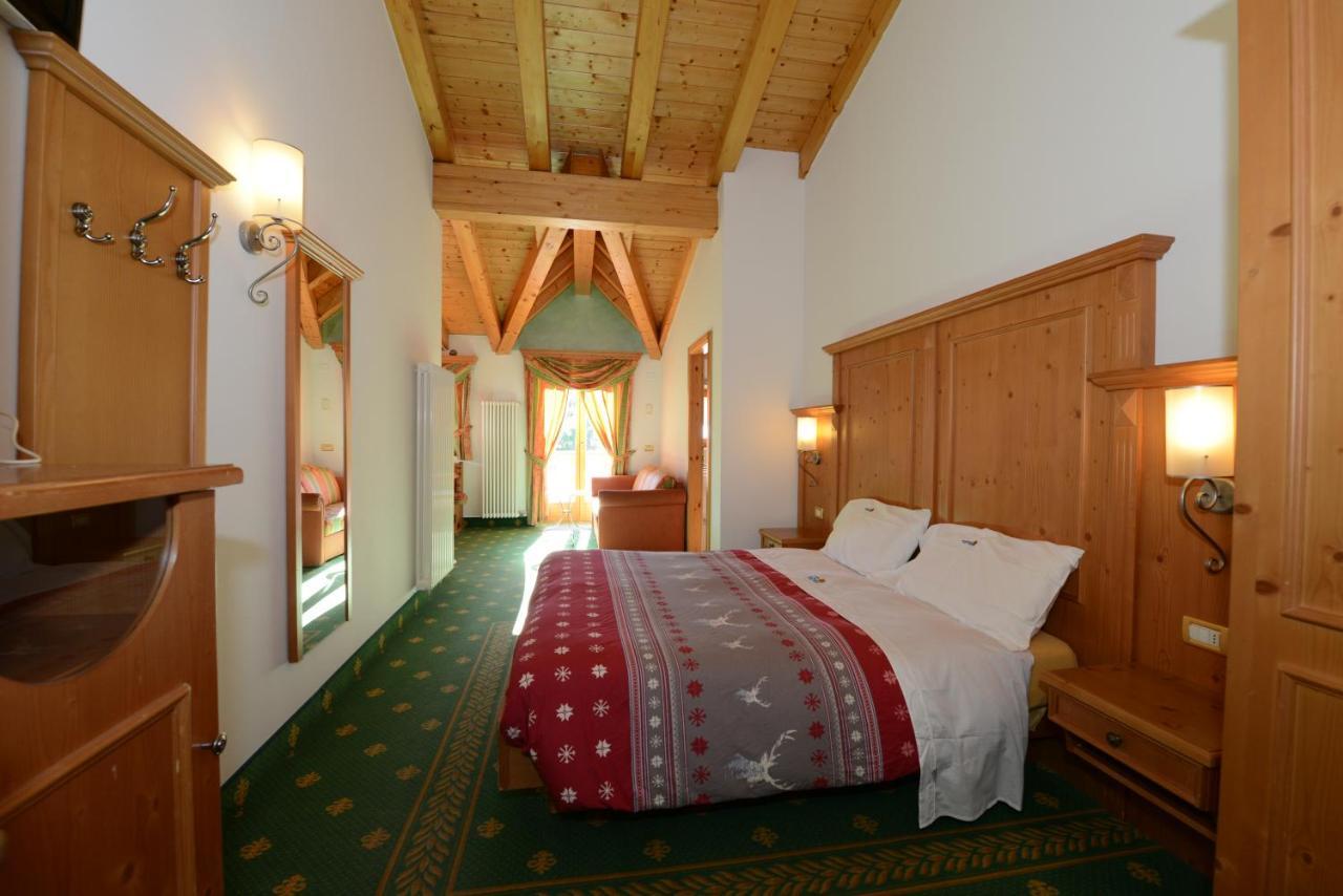 Hotel Sole Passo del Tonale Eksteriør bilde