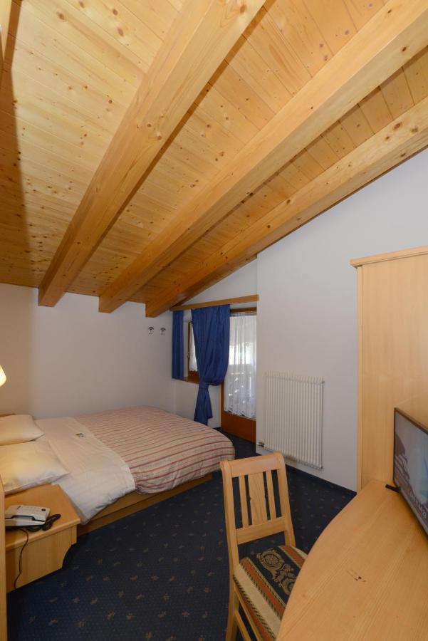 Hotel Sole Passo del Tonale Eksteriør bilde