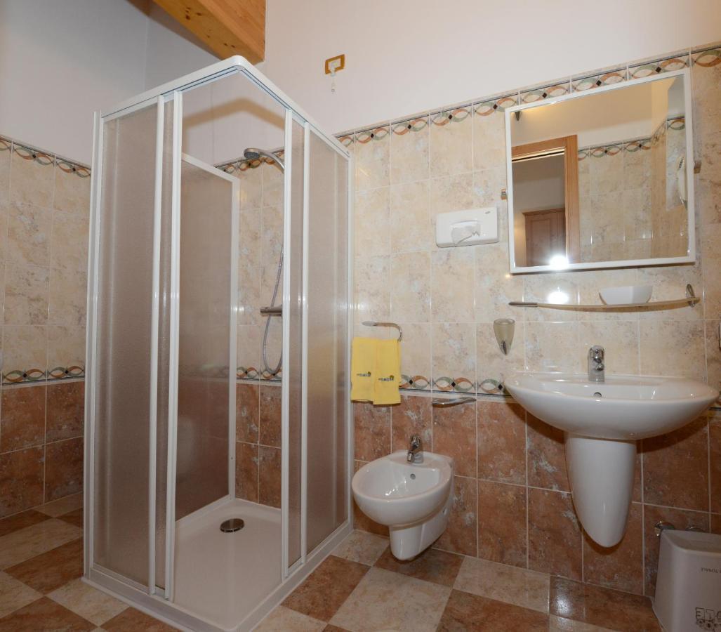 Hotel Sole Passo del Tonale Eksteriør bilde