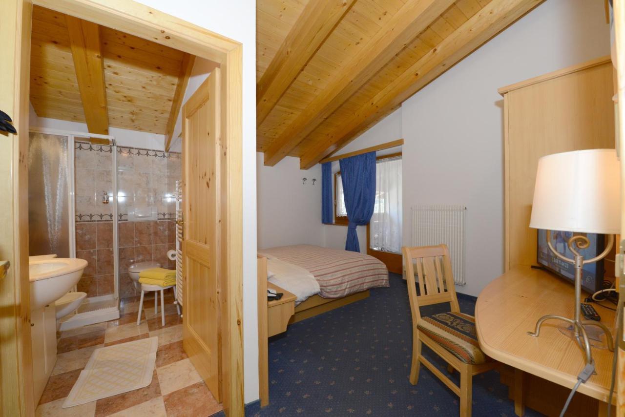 Hotel Sole Passo del Tonale Eksteriør bilde