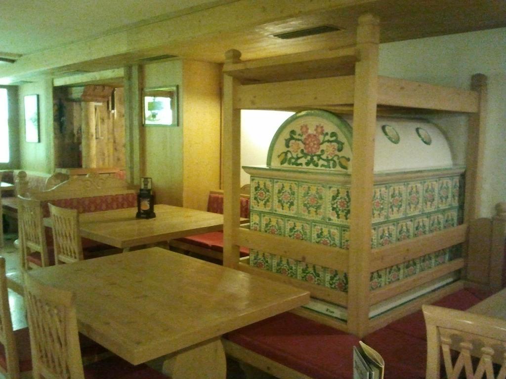 Hotel Sole Passo del Tonale Eksteriør bilde