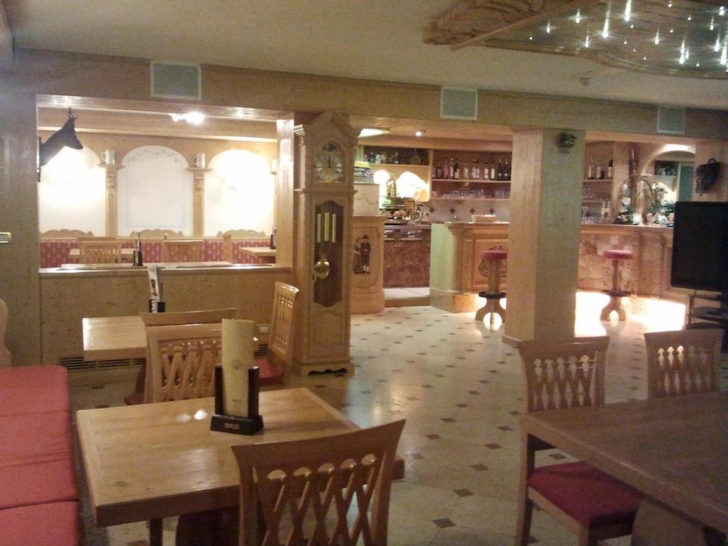 Hotel Sole Passo del Tonale Eksteriør bilde