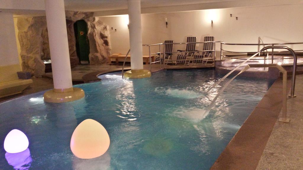Hotel Sole Passo del Tonale Eksteriør bilde