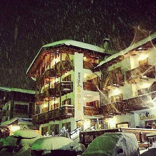 Hotel Sole Passo del Tonale Eksteriør bilde